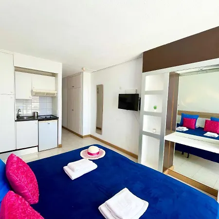 Apartment Gold Holidays Sea View *